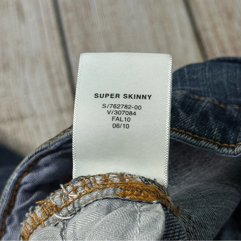Pre-Loved Old Navy Gap Kids 1969 Girls Super Skinny Blue Jeans 10 Slim
